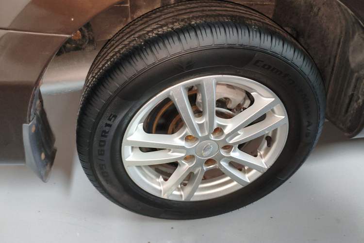 Used Karry K50 2015 1.5L Manual Luxury Model Exterior 3