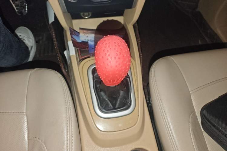 Used Karry K50 2015 1.5L Manual Luxury Model Gear Lever
