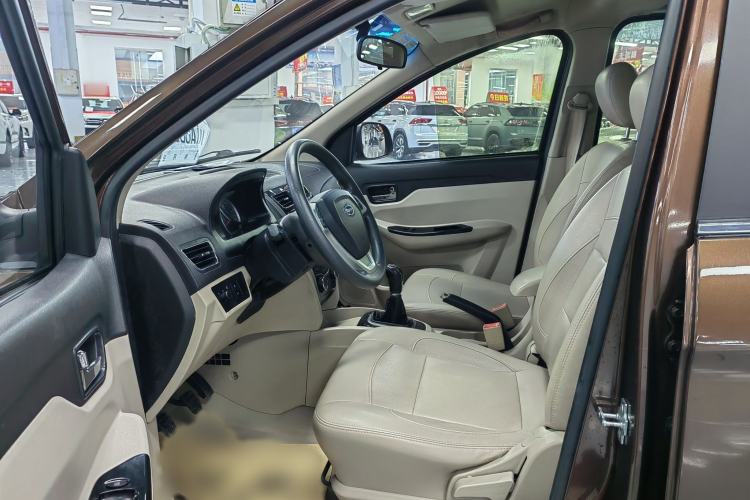 Used Karry K50 2015 1.5L Manual Luxury Model Interior 2