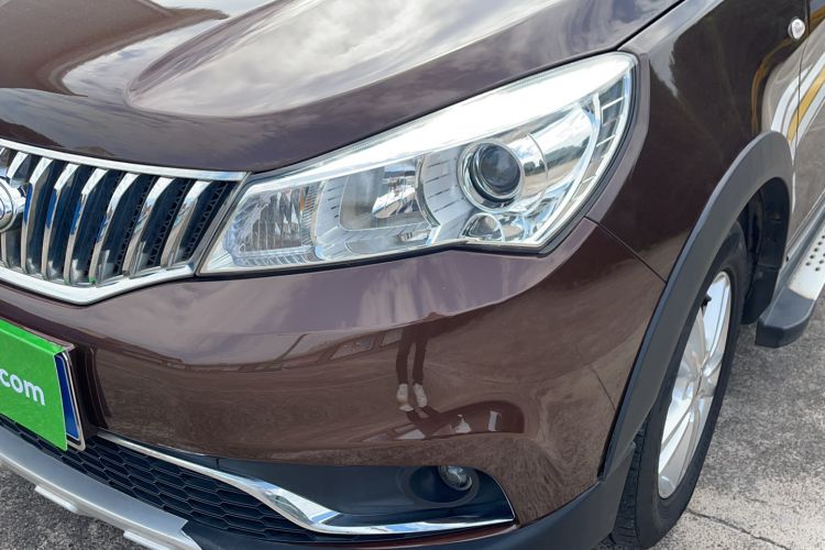 Used Karry K50 2015 1.5L Automatic Luxury Model Left Front Headlight