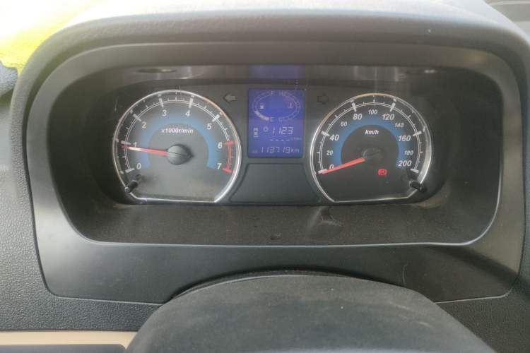 Used Karry K50 2015 1.5L Manual Luxury Model Odometer Close Up