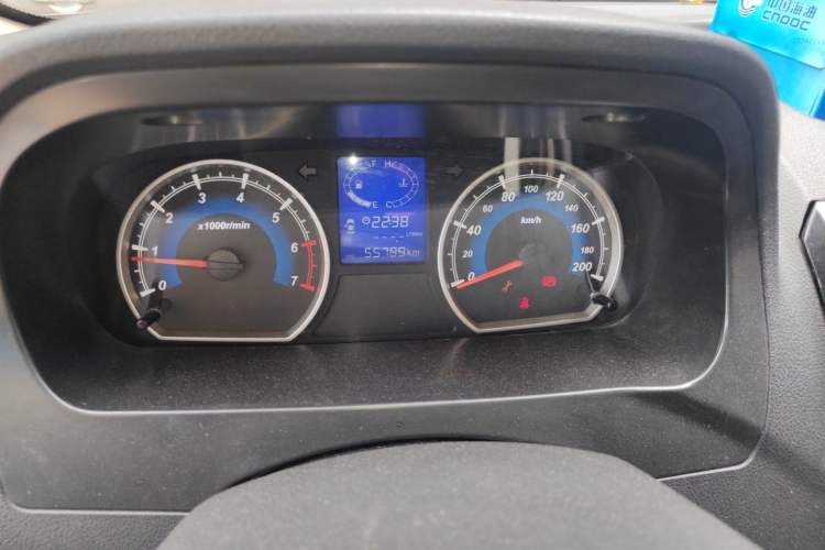 Used Karry K50 2015 1.5L Manual Base Version Odometer Close Up