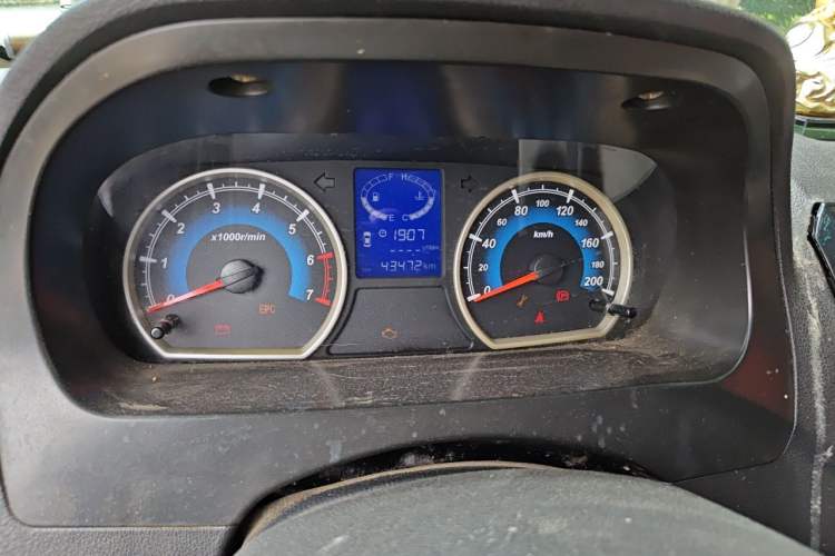 Used Karry K50 2015 1.5L Manual Comfort Model Odometer Close Up