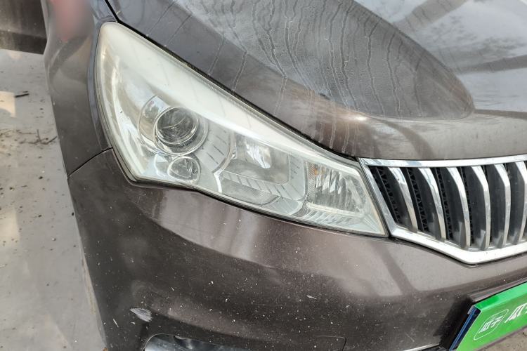 Used Karry K50  Right Front Headlight