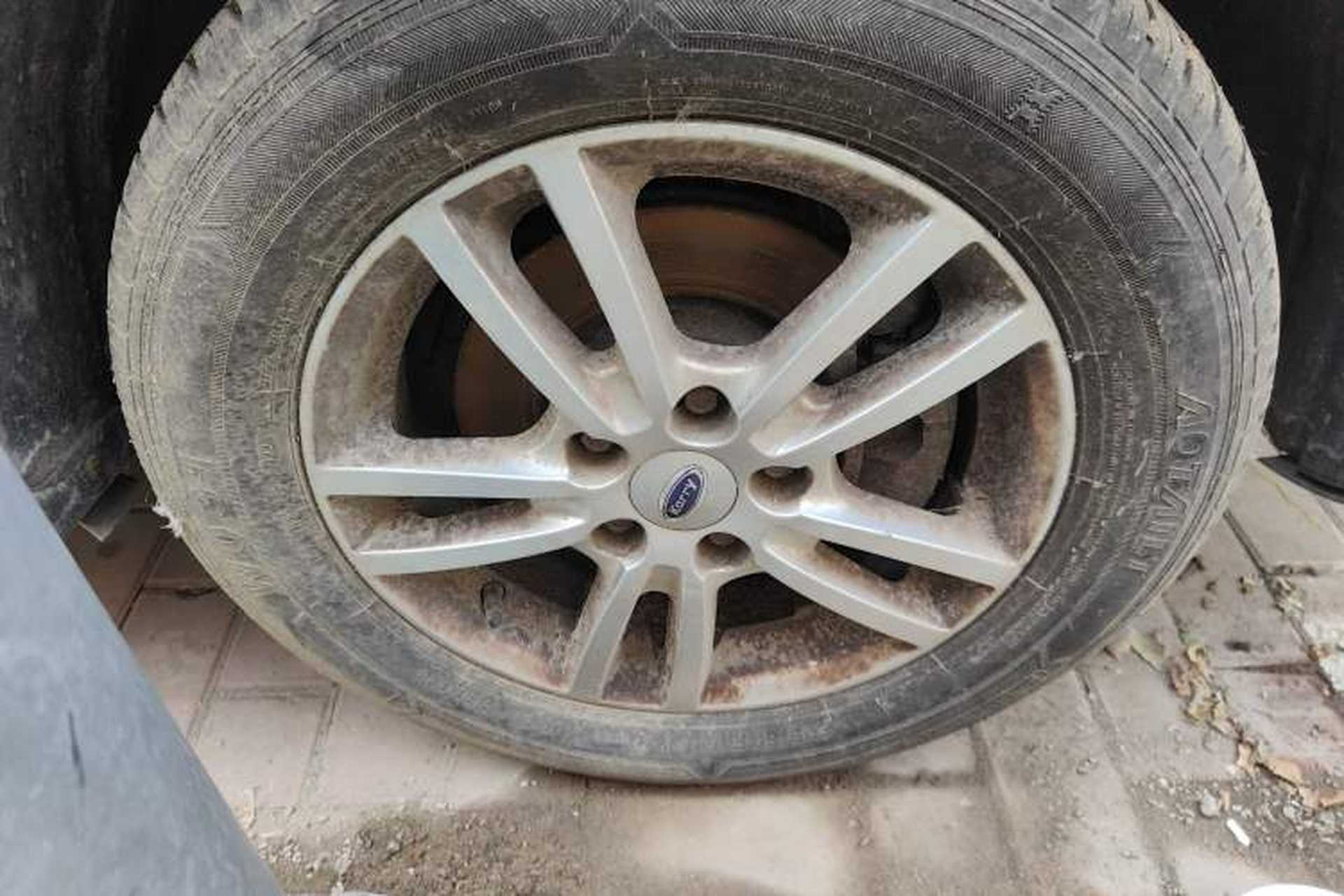 Used Karry K50 2015 1.5L Automatic Luxury Model Right Front Wheel Hub