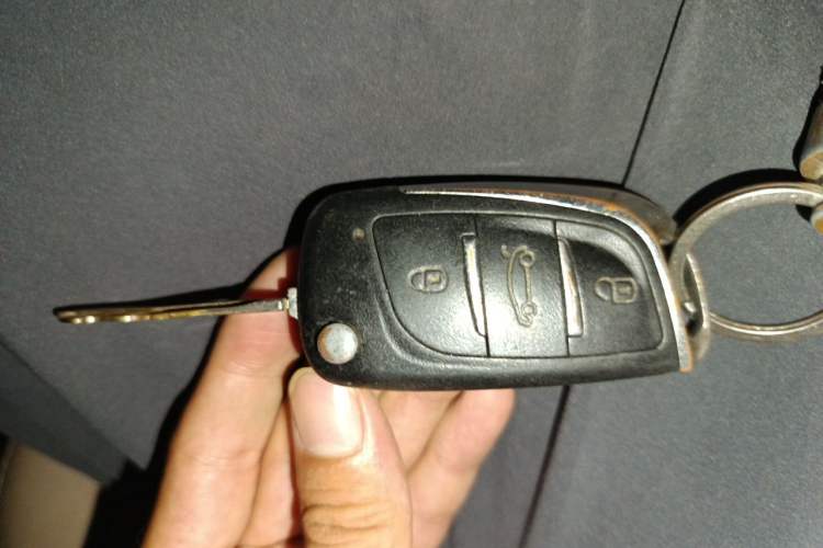 Used Karry K50 2015 1.5L Manual Comfort Model Vehicle Key