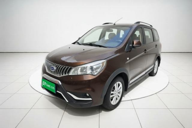 Używany Karry K50 2015 1.5L Manual Luxury Model