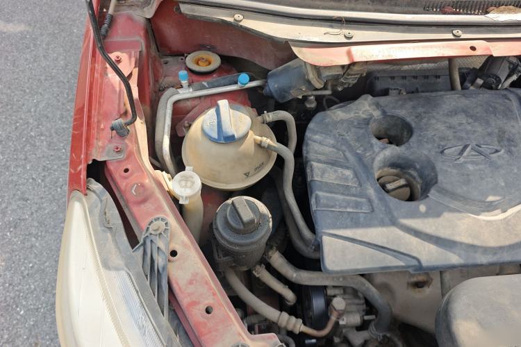 Used Karry K50 2015 1.5L Manual Comfort Model Engine Bay Right