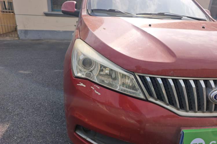 Used Karry K50 2015 1.5L Manual Comfort Model Right Front Headlight