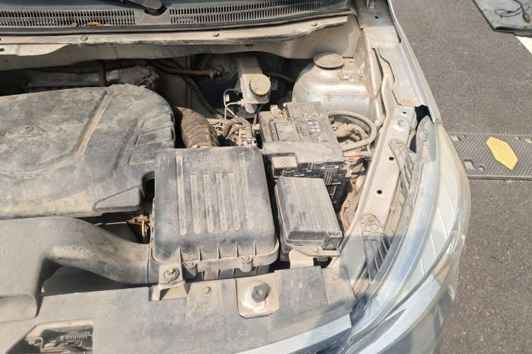 Used Karry K50  Engine Bay Left