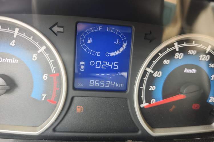 Used Karry K50 2015 1.5L Manual Luxury Model Odometer Close Up