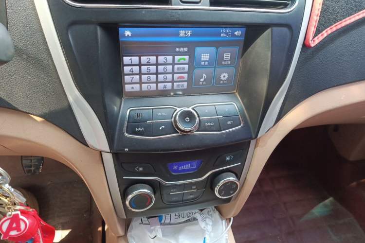 Used Karry K50 2015 1.5L Manual Luxury Model Audio And AC Panel