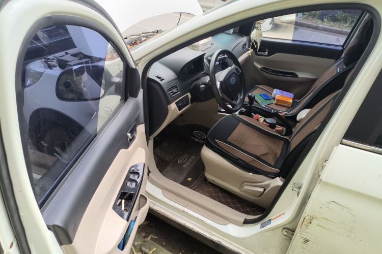 Used Karry K50 2015 1.5L Manual Luxury Model Driver Seat
