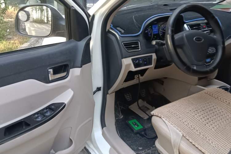 Used Karry K50 2015 1.5L Manual Comfort Model Driver Seat