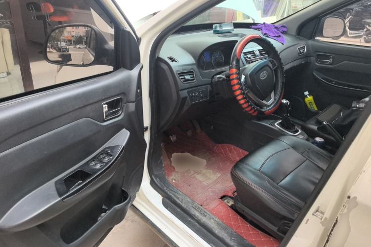 Used Karry K50 2015 1.5L Manual Luxury Model Driver Seat