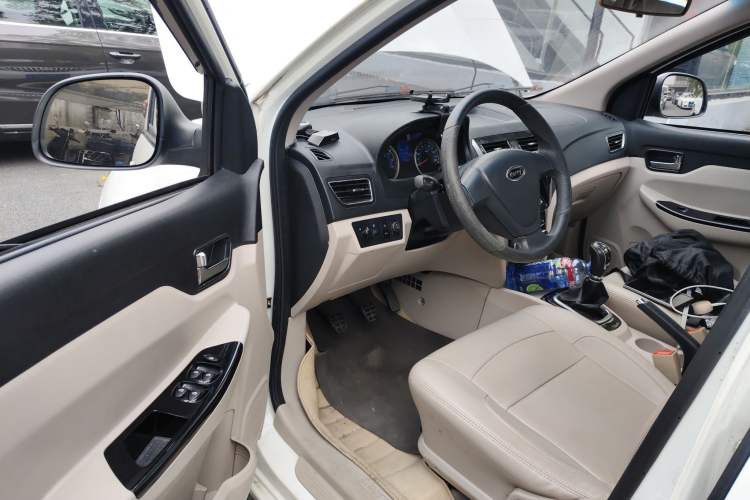 Used Karry K50 2015 1.5L Manual Comfort Model Driver Seat