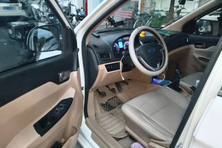 Used Karry K50 2015 1.5L Manual Luxury Model Driver Seat
