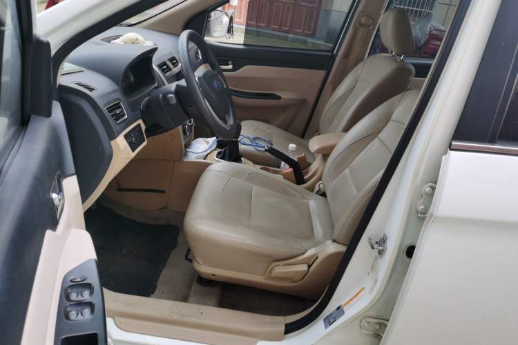 Used Karry K50 2015 1.5L Manual Luxury Model Driver Seat