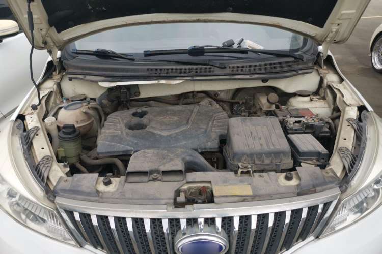 Used Karry K50 2015 1.5L Manual Luxury Model Engine Bay