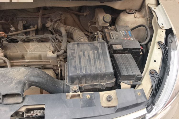 Used Karry K50 2015 1.5L Manual Luxury Model Engine Bay Left