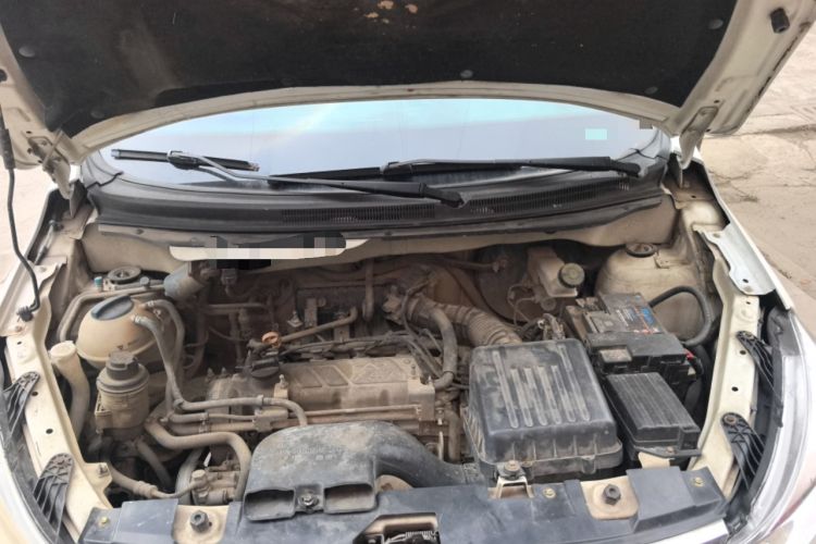 Used Karry K50 2015 1.5L Manual Luxury Model Engine Bay
