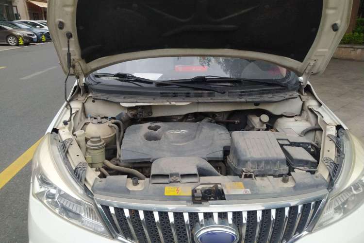 Used Karry K50 2015 1.5L Manual Comfort Model Engine Bay Right