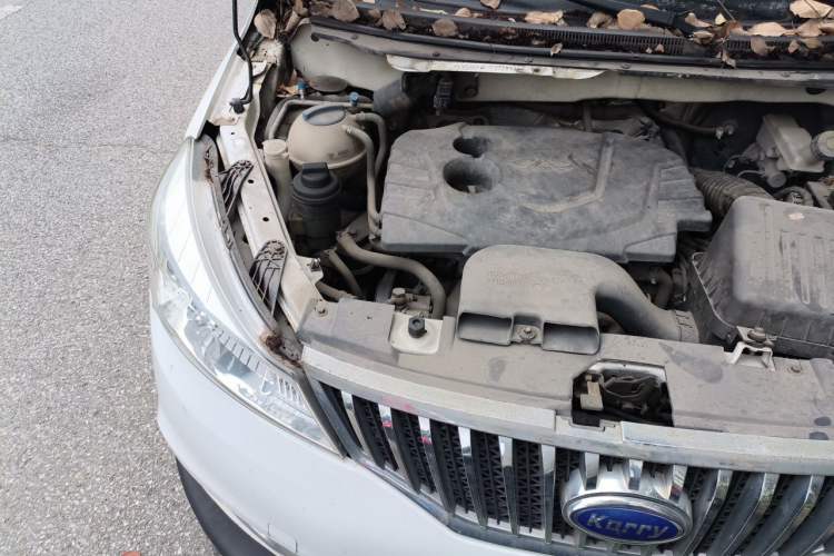 Used Karry K50 2015 1.5L Manual Luxury Model Engine Bay Right