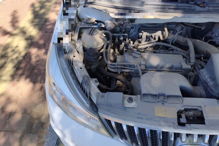 Used Karry K50 2015 1.5L Manual Luxury Model Engine Bay Right