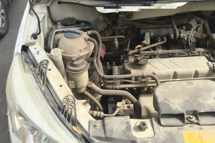 Used Karry K50 2015 1.5L Manual Base Version Engine Bay Right