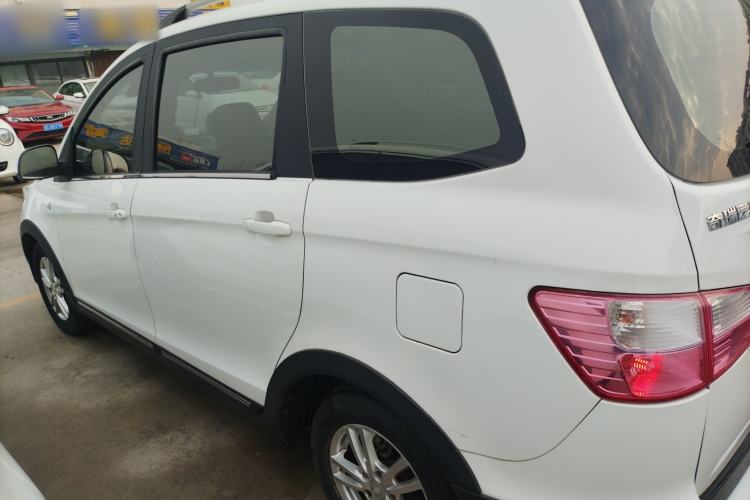 Used Karry K50 2015 1.5L Automatic Luxury Model Exterior 3