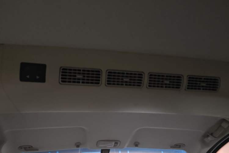 Used Karry K50 2015 1.5L Manual Comfort Model Headliner
