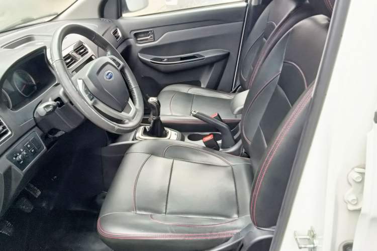 Used Karry K50 2015 1.5L Manual Comfort Model Interior 1