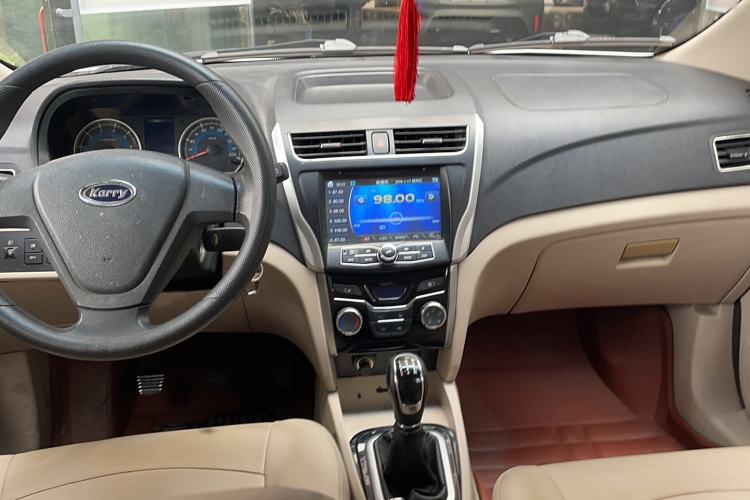 Used Karry K50 2015 1.5L Manual Comfort Model Interior 2