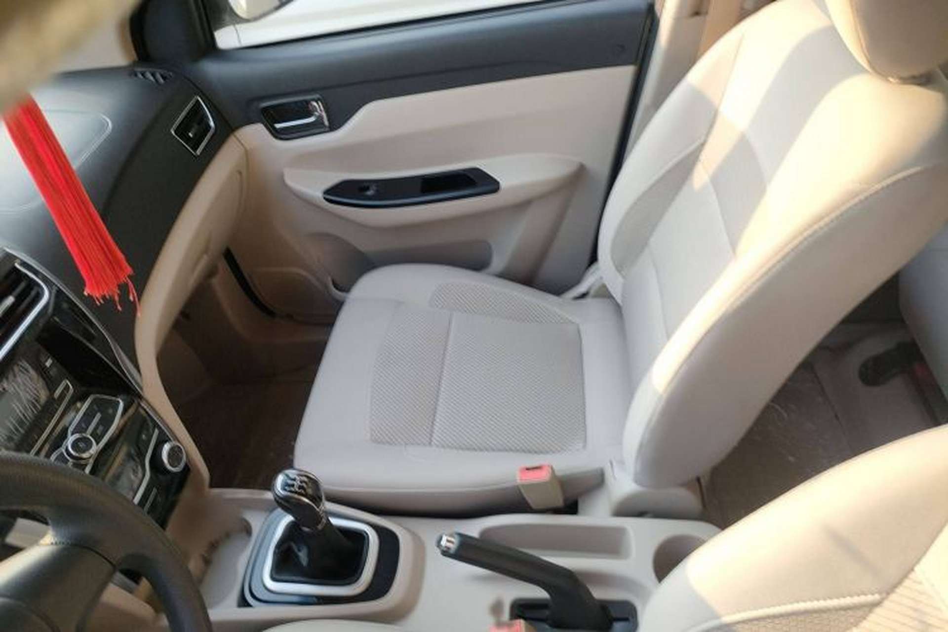 Used Karry K50 2015 1.5L Manual Base Version Interior 5