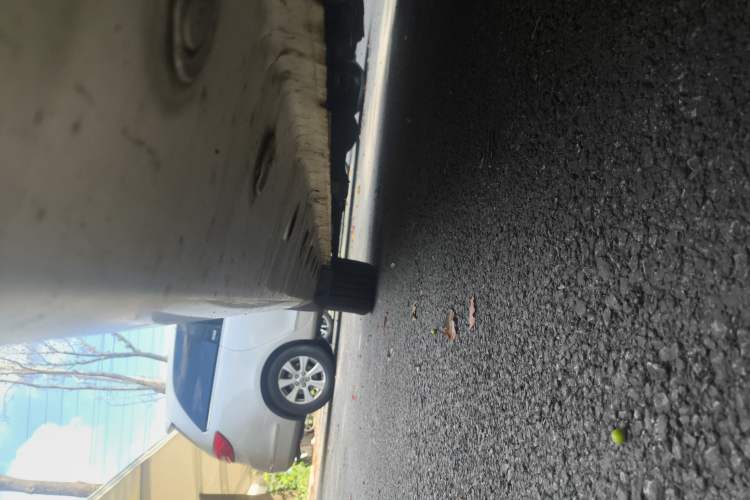 Used Karry K50 2015 1.5L Manual Comfort Model Left Side Sill