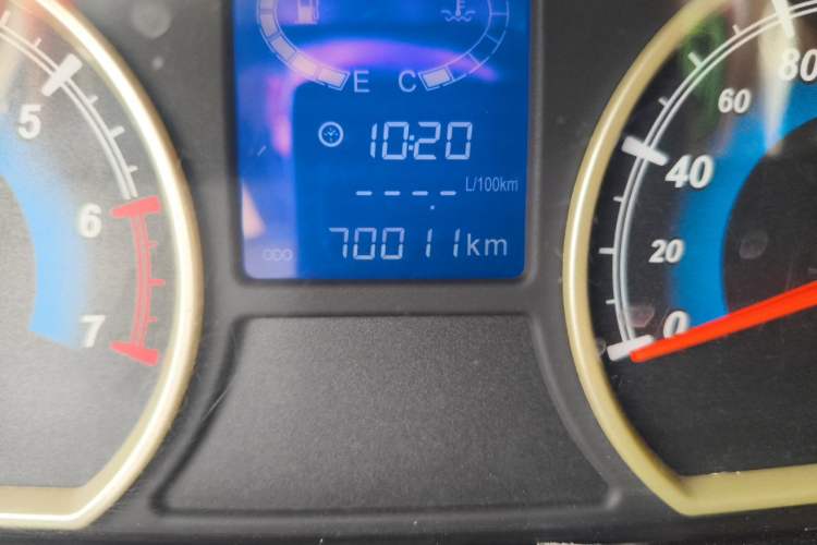 Used Karry K50 2015 1.5L Manual Luxury Model Odometer Close Up