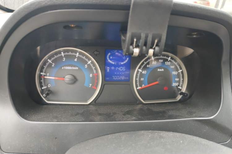 Used Karry K50 2015 1.5L Manual Comfort Model Odometer Close Up