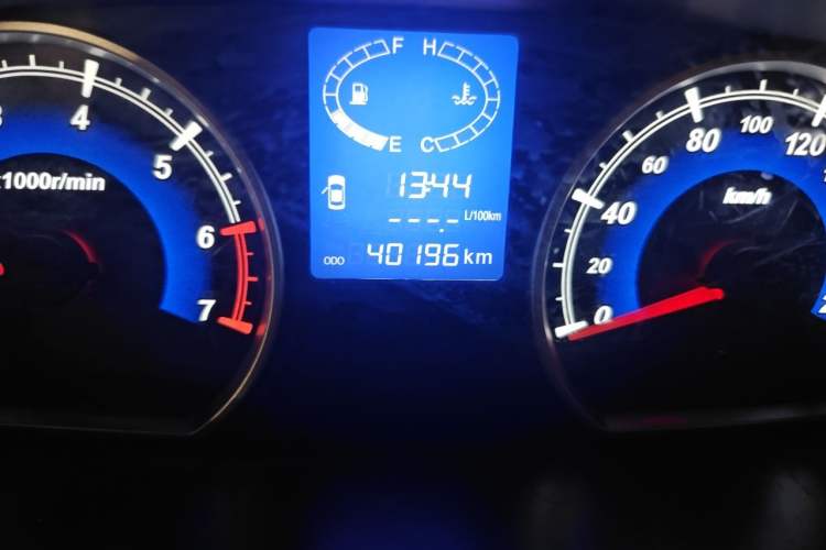 Used Karry K50 2015 1.5L Manual Comfort Model Odometer Close Up