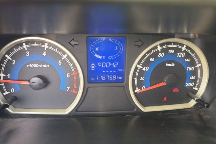 Used Karry K50 2015 1.5L Manual Luxury Model Odometer Close Up