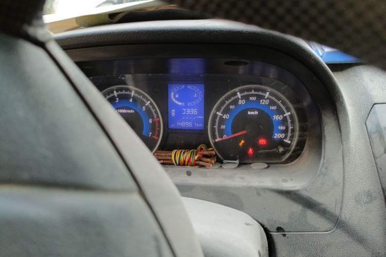 Used Karry K50 2015 1.5L Manual Comfort Model Odometer Close Up