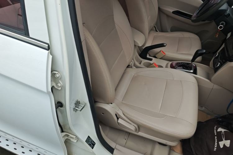 Used Karry K50 2015 1.5L Automatic Comfort Model Right Front Seat