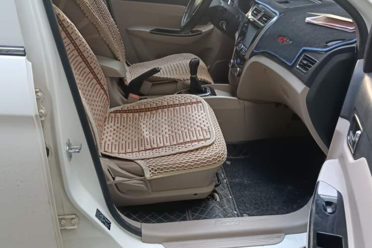Used Karry K50 2015 1.5L Manual Comfort Model Right Front Seat