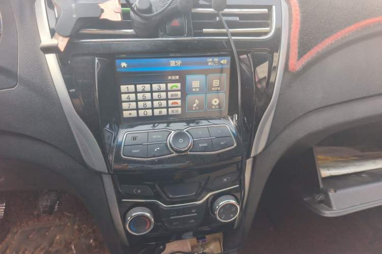 Used Karry K50 2016 K50S 1.5L Manual Luxury Model Audio And AC Panel