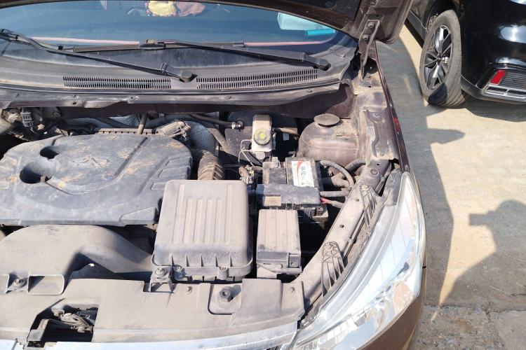 Used Karry K50 2016 K50S 1.5L Manual Comfort Model Engine Bay Left