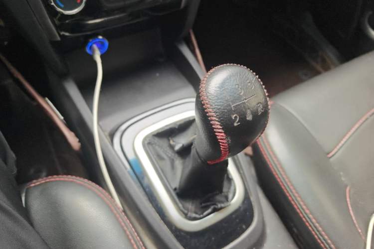 Used Karry K50 2016 K50S 1.5L Manual Luxury Model Gear Lever