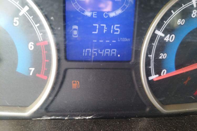 Used Karry K50 2016 K50S 1.5L Manual Comfort Model Odometer Close Up