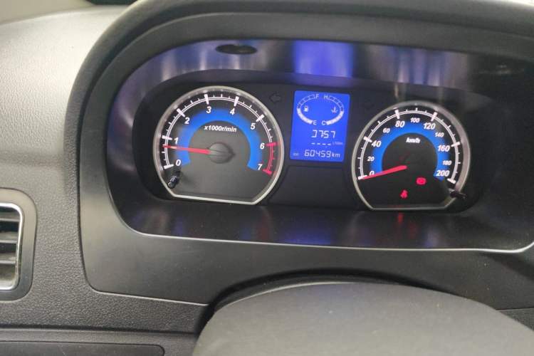 Used Karry K50 2016 K50S 1.5L Manual Luxury Model Odometer Close Up