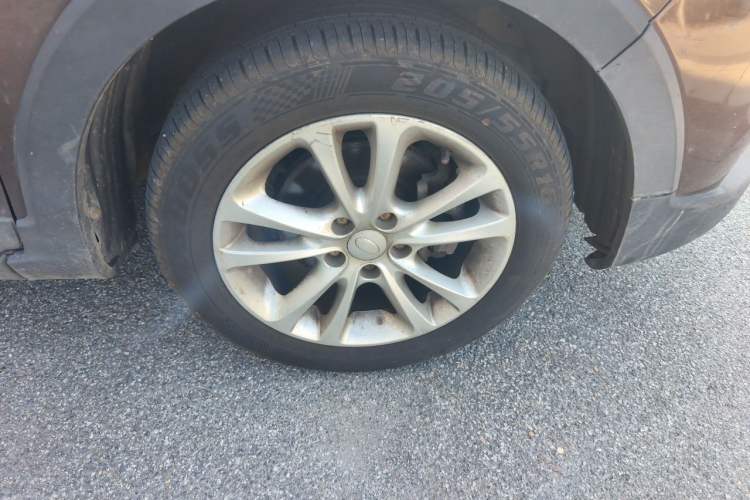 Used Karry K50 2016 K50S 1.5L Manual Luxury Model Right Front Wheel Hub