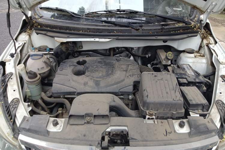 Used Karry K50 2016 K50S 1.5L Automatic Luxury Model Engine Bay