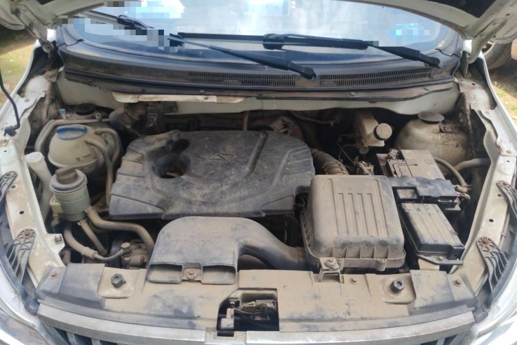 Used Karry K50 2016 K50S 1.5L Manual Luxury Model Engine Bay